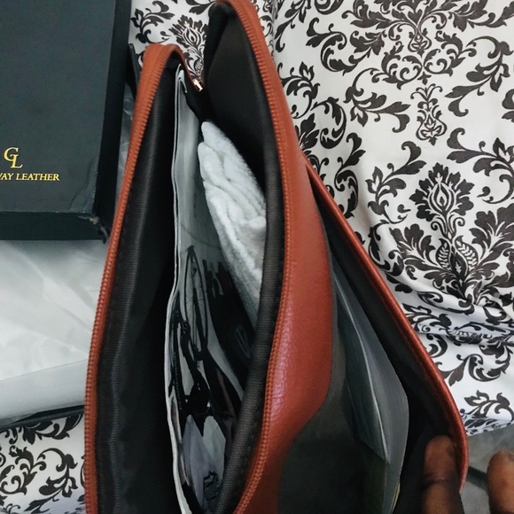 Gallaway Leather handbag - Picture 6 of 6